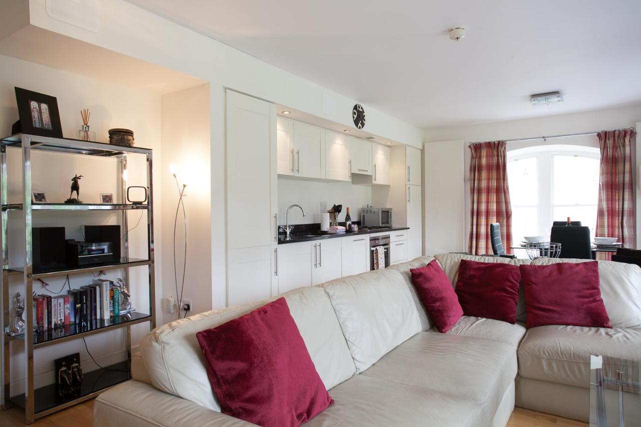 Old School Apartments With A View Fort Augustus Extérieur photo